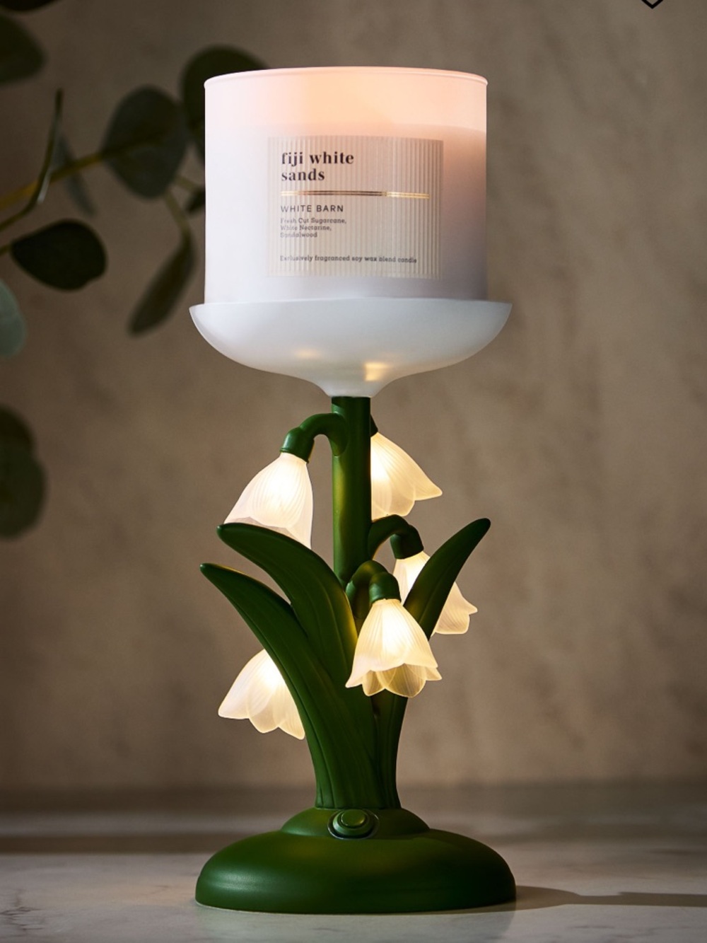 Bath & Body Works Snowdrop Dream Light-Up Pedestal 3-Wick Candle Holder